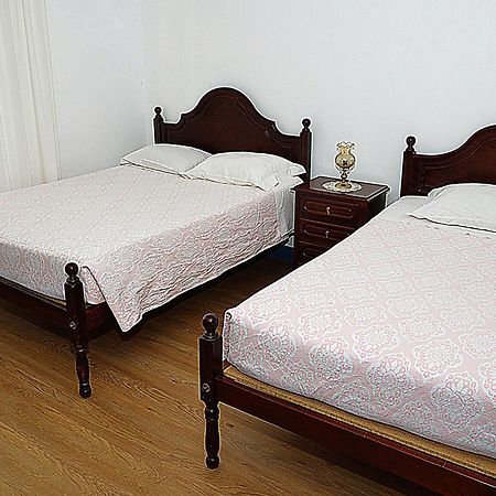 Hotel Pensao Astoria Funchal  Pokoj fotografie